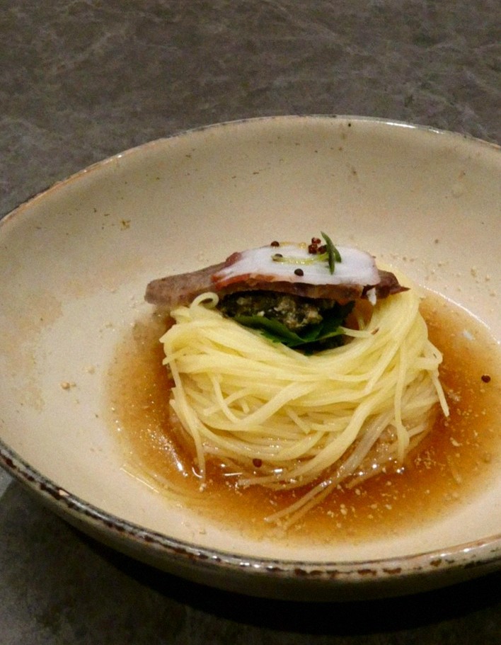GOWOOGA Gwanghwamun · a plated course of Hanwoo beef