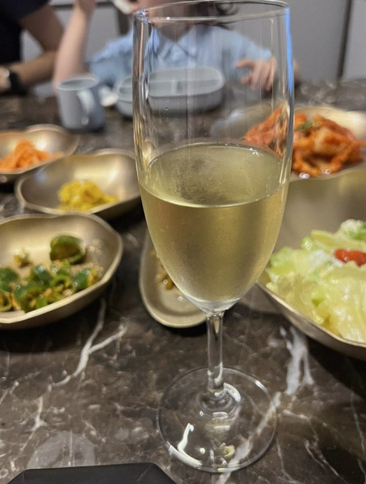 DAEBOJUNG Yeouido · drink pairings