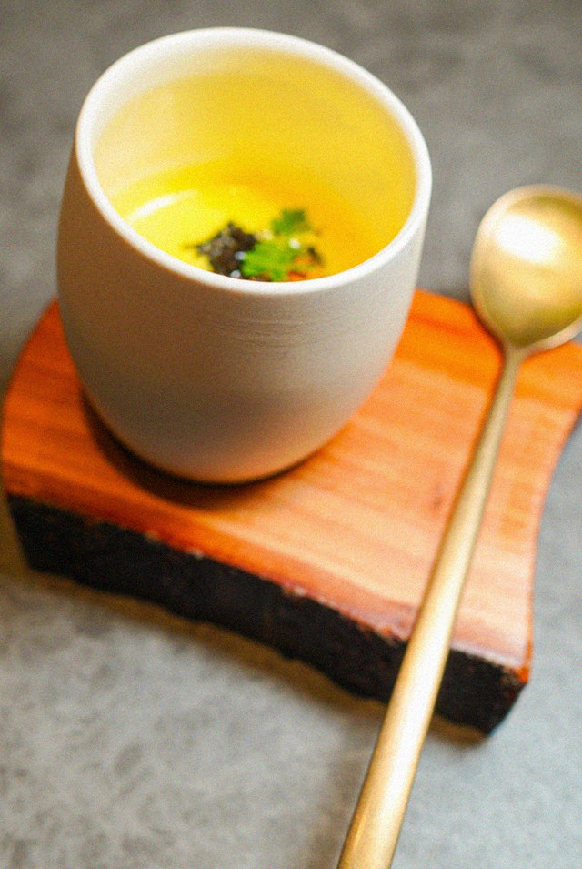 GOWOOGA Gangnam·Yeoksam · fresh Hanwoo beef tartare (yukhoe)