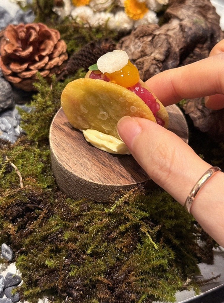 GOWOOGA Gangnam·Yeoksam · dessert to close the omakase