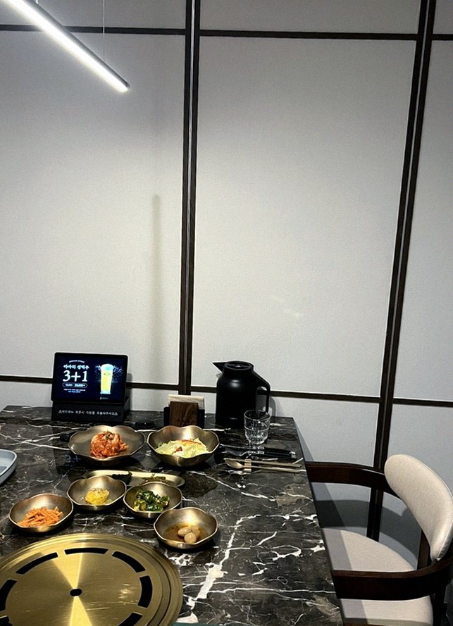 DAEBOJUNG Yeouido · the full Hanwoo omakase table