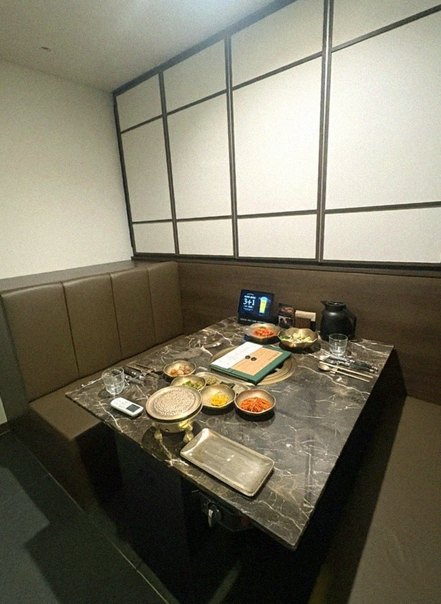 DAEBOJUNG Yeouido · a private dining room — every table is a private room