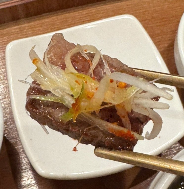GOWOOGA Gwanghwamun · fresh Hanwoo beef tartare (yukhoe)