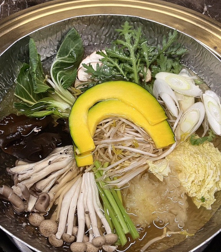 DAEBOJUNG City Hall · a warm soup to finish the course
