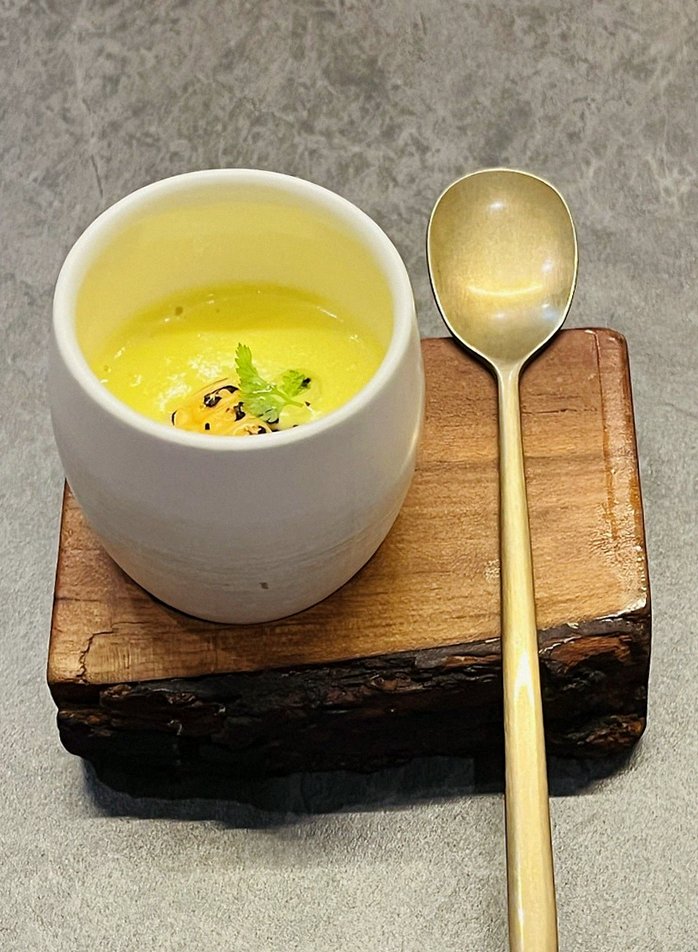 고우가 여의도점 · 여의도 더현대 맛집 · 따뜻하게 마무리하는 국물 요리