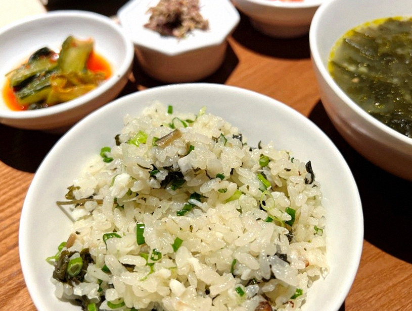 WOOARA Gwanghwamun · the rice course with accompaniments