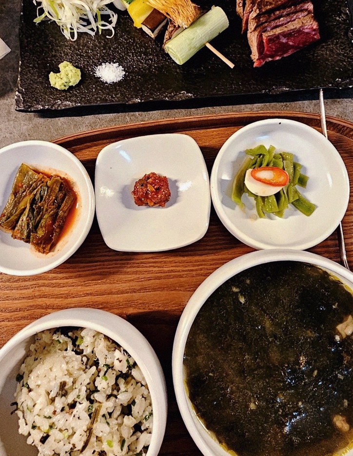GOWOOGA Yeouido · assorted Korean side dishes (banchan)