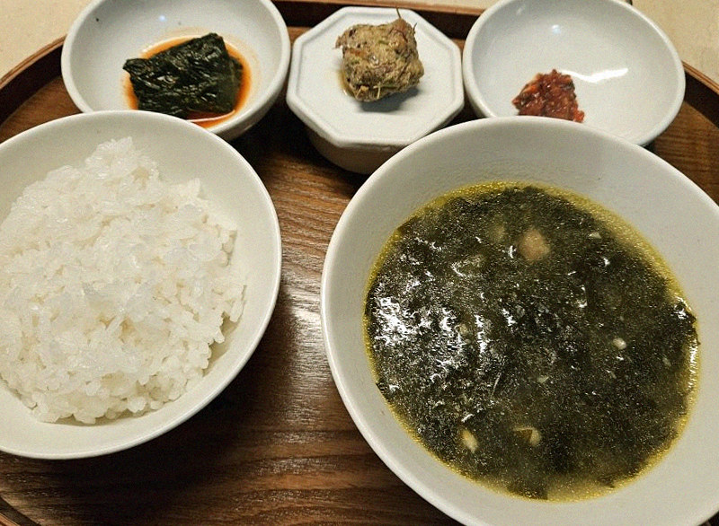 WOOARA Gwanghwamun · 精致的韩式小菜