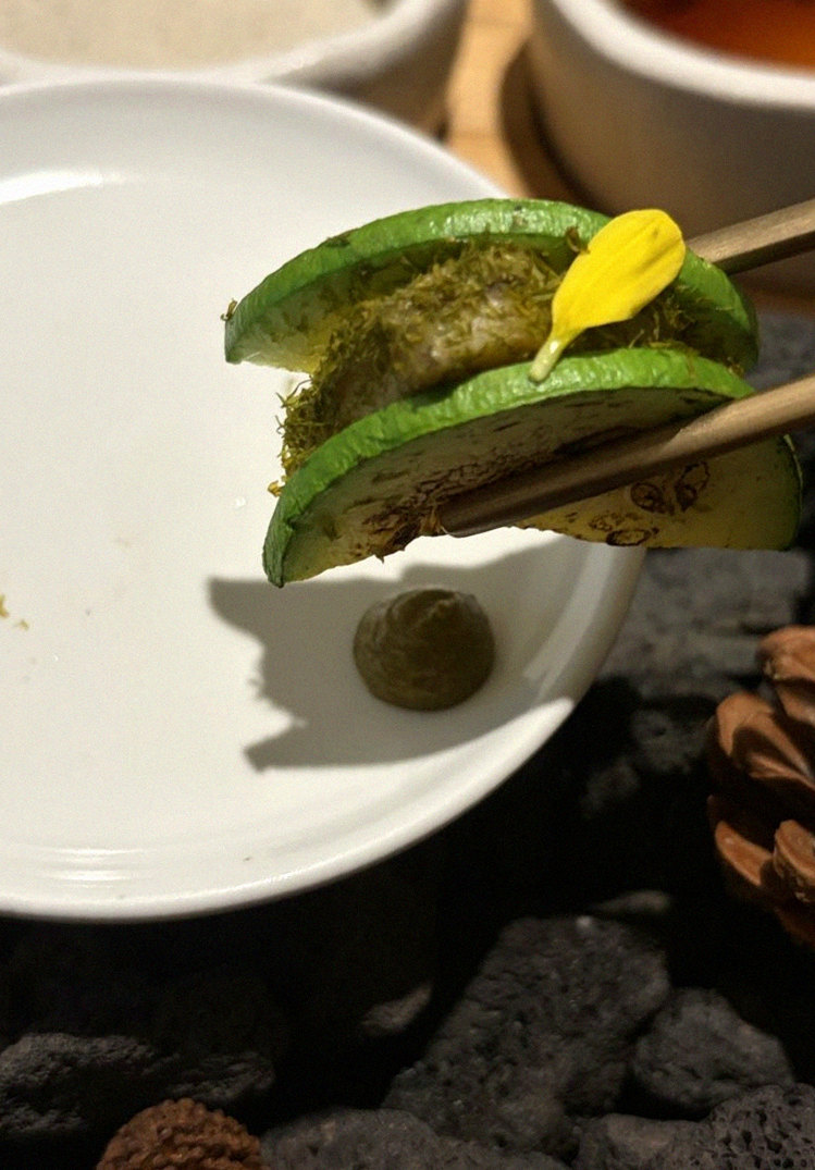 대보정 여의도점 · 여의도 IFC몰 맛집 · 한 접시씩 정성껏 플레이팅된 한우 코스 요리