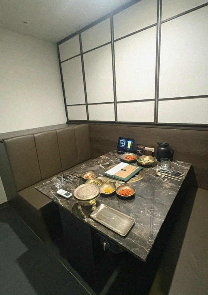 DAEBOJUNG Yeouido · a private dining room — every table is a private room