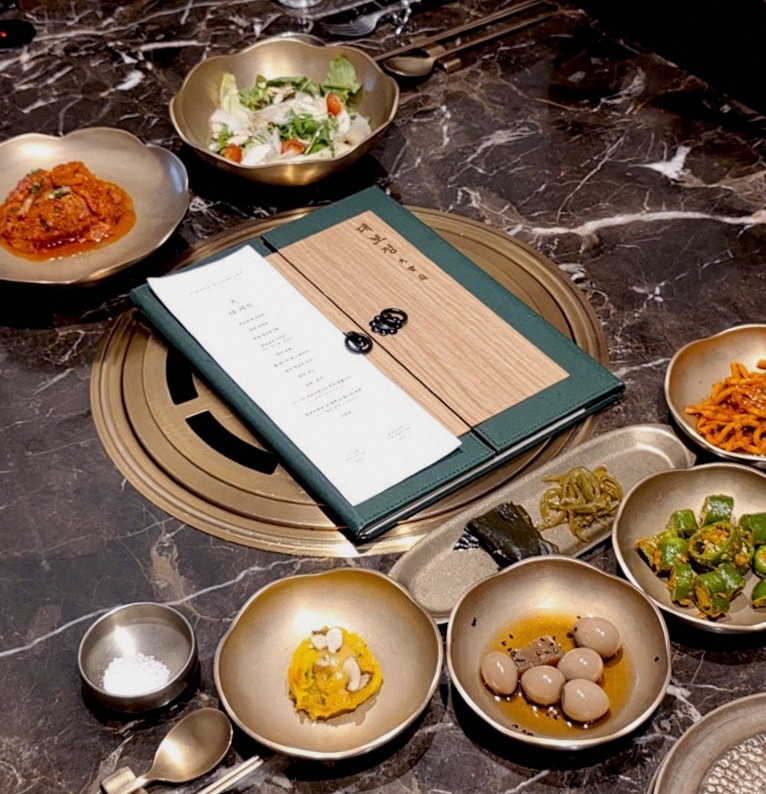 DAEBOJUNG Yeouido · the full Hanwoo omakase table