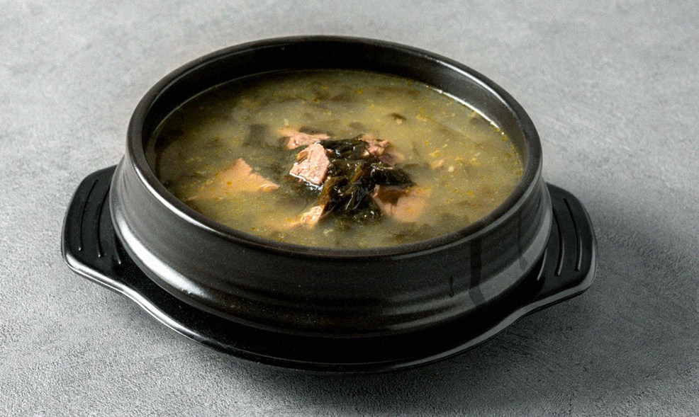 DAEBOJUNG Yeouido · a warm soup to finish the course