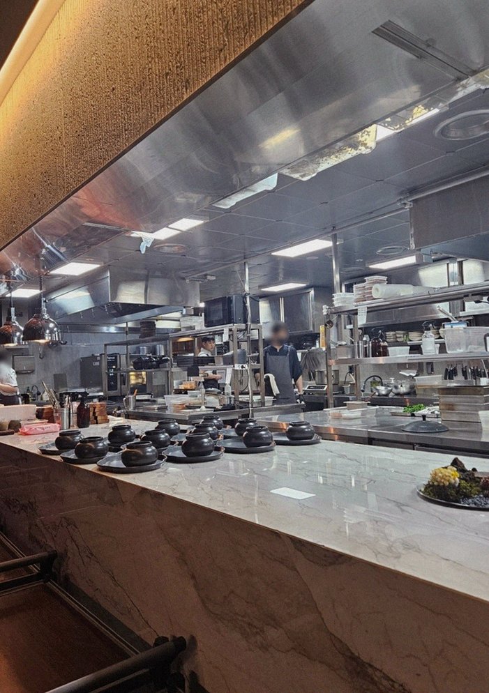 GOWOOGA Gangnam·Yeoksam · the full Hanwoo omakase table