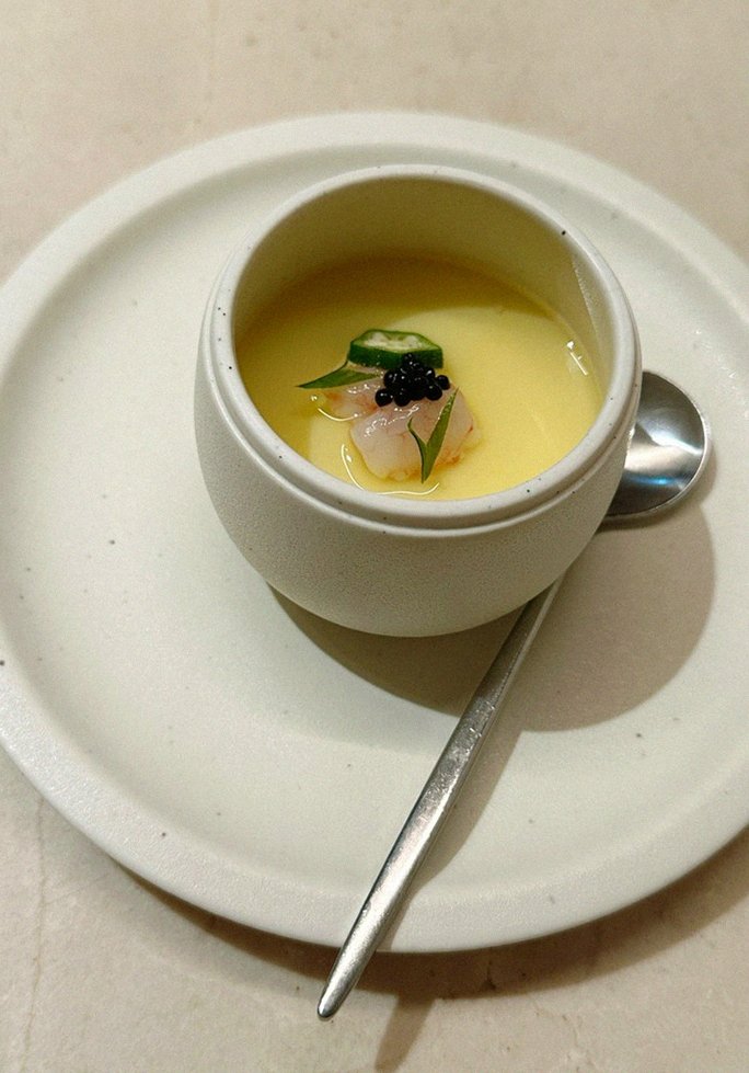 WOOARA Yeouido · a warm soup to finish the course