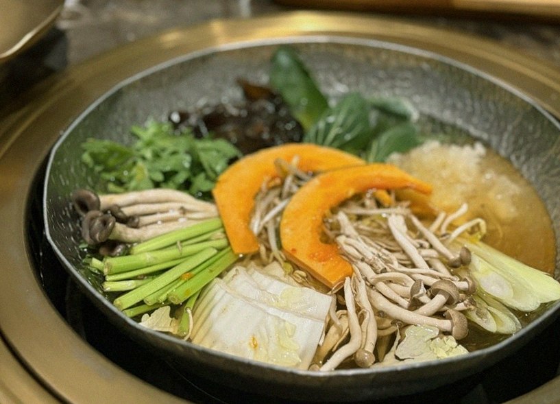 DAEBOJUNG City Hall · a warm soup to finish the course