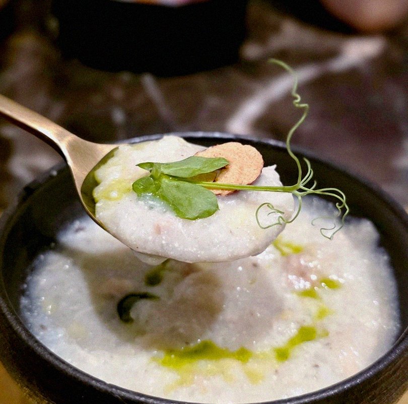 DAEBOJUNG City Hall · the rice course with accompaniments