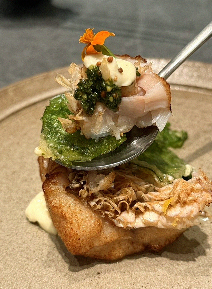 WOOHANA Yeouido · seafood course served alongside the beef