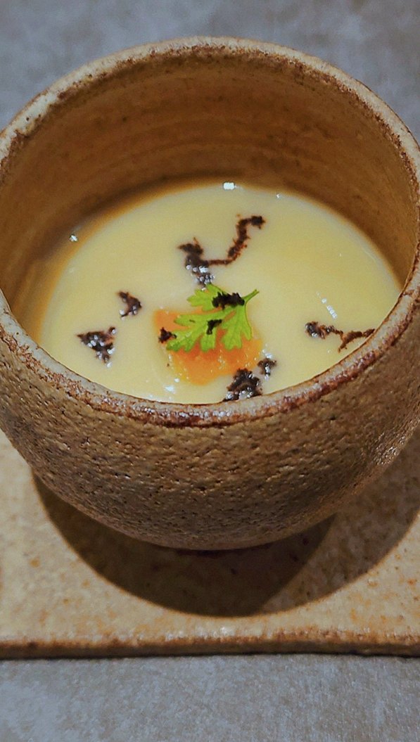 WOOHANA Yeouido · a warm soup to finish the course