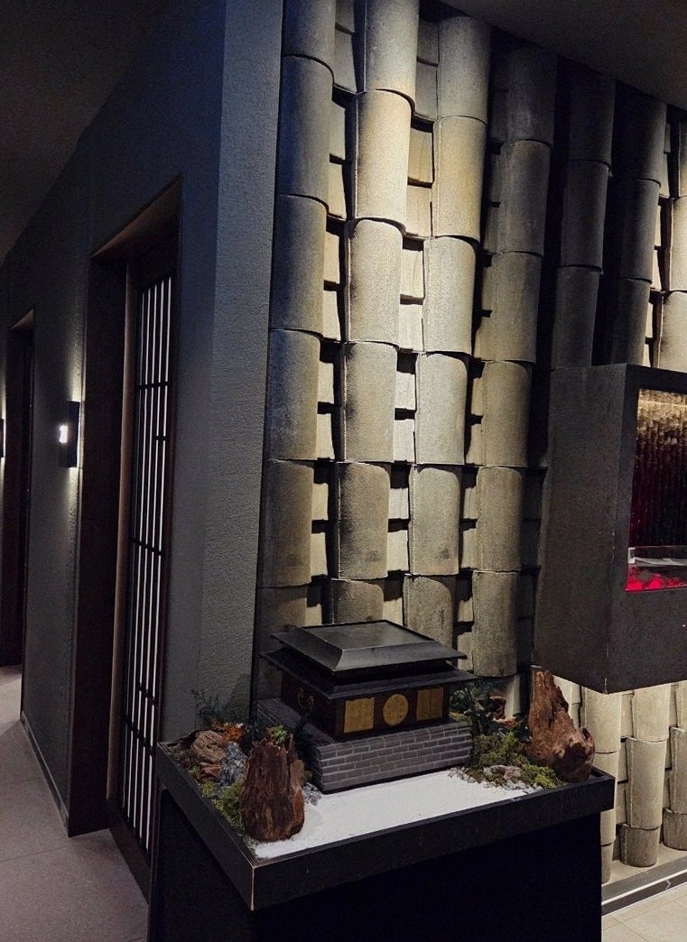 GOWOOGA Gangnam·Yeoksam · a private dining room — every table is a private room