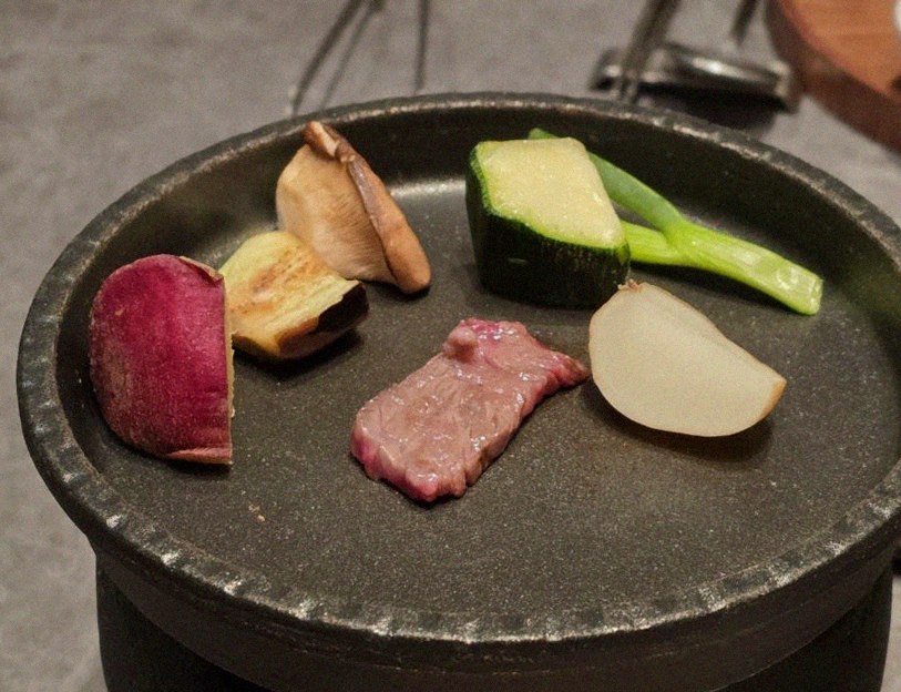 우하나 여의도점 · 여의도역 맛집 · 비장탄 그릴 위에서 익어가는 한우