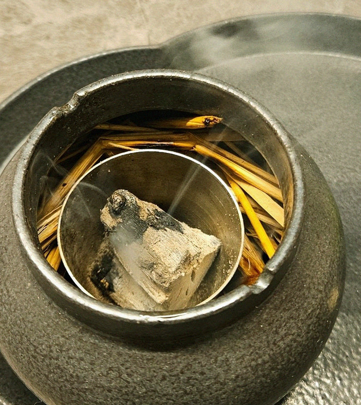 GOWOOGA Yeouido · Hanwoo beef grilling over binchotan charcoal