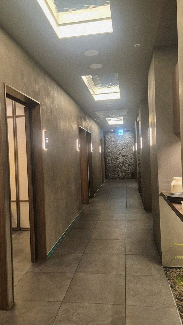 고우가 여의도점 · 더현대 근처 맛집 · 전 좌석 프라이빗 룸 내부 분위기