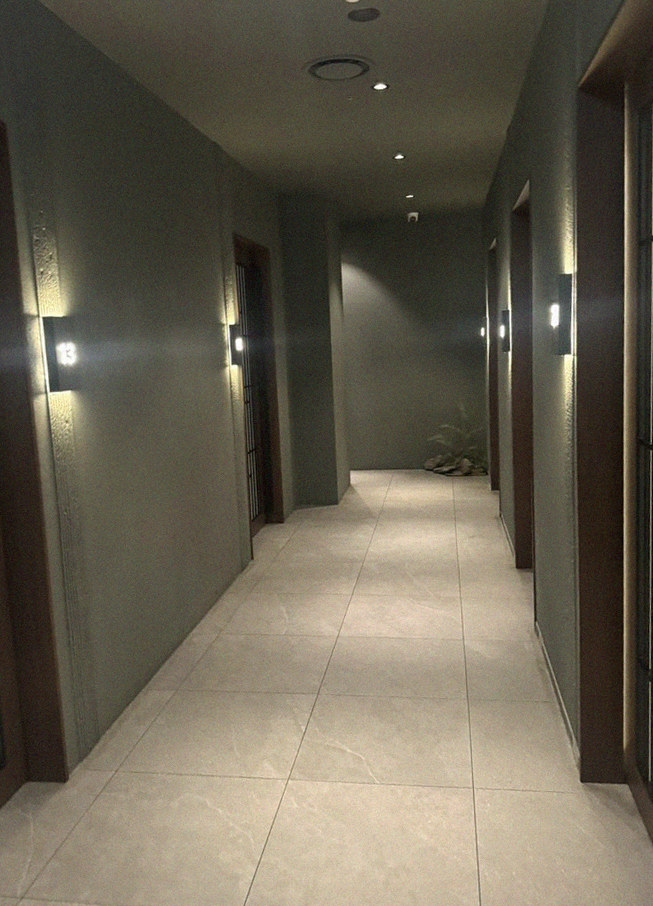GOWOOGA Gangnam·Yeoksam · a private dining room — every table is a private room