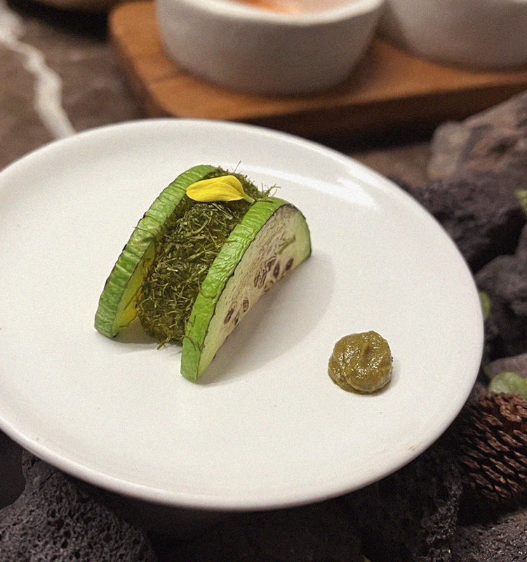 대보정 시청역점 · 서울시청역 점심맛집 · 한 접시씩 정성껏 플레이팅된 한우 코스 요리