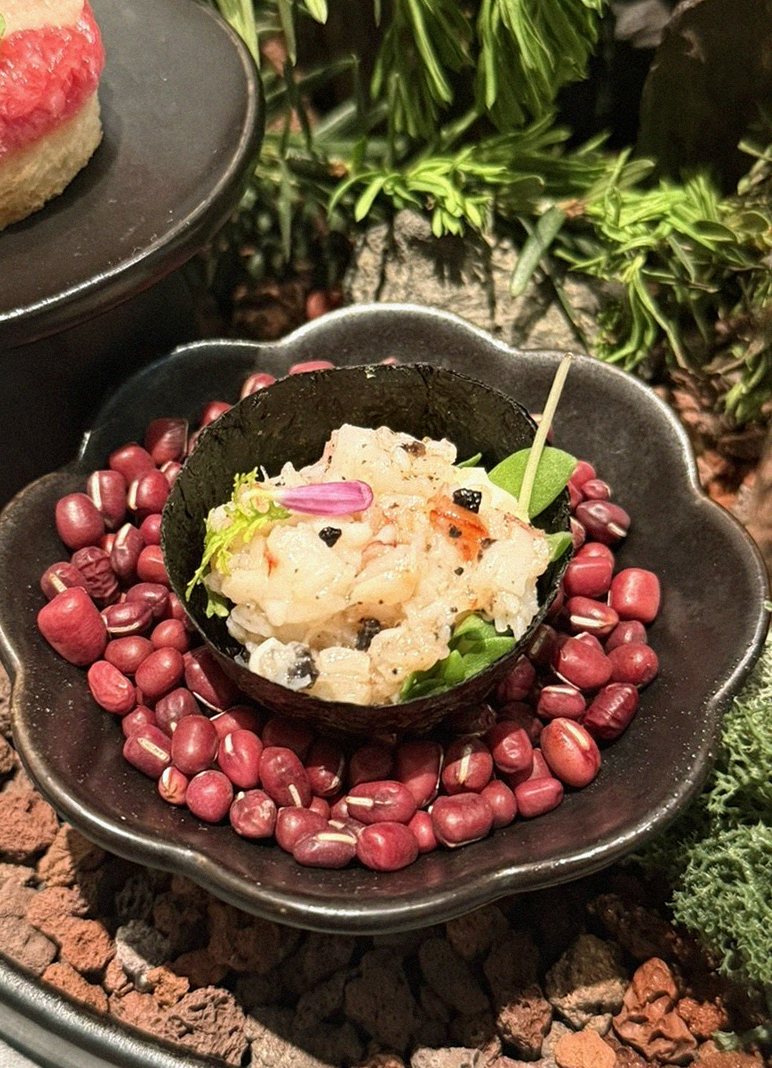 우하나 종각역점 · 충정로 맛집 · 신선한 한우 육회