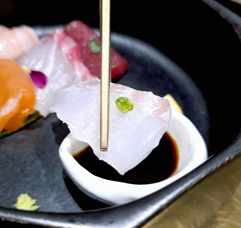 DAEBOJUNG City Hall · seafood course served alongside the beef