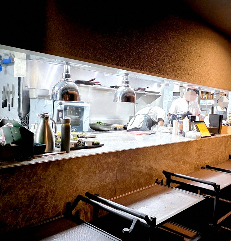 DAEBOJUNG City Hall · the full Hanwoo omakase table