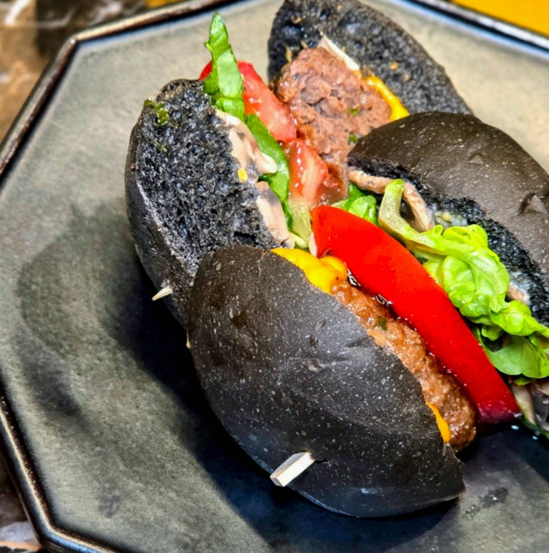 DAEBOJUNG City Hall · the signature Hanwoo showing — marbled beef cuts and caviar presented in a display chest