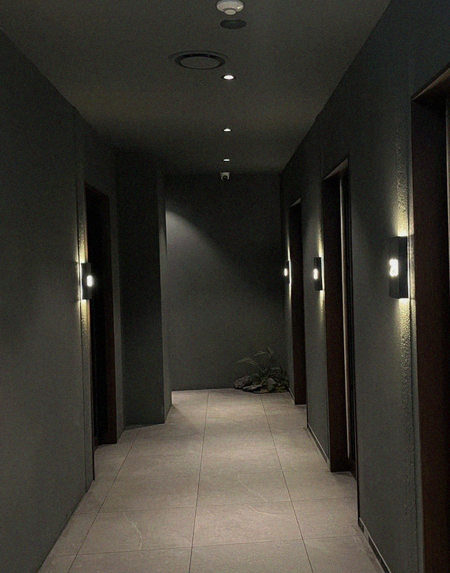 GOWOOGA Gangnam·Yeoksam · a private dining room — every table is a private room