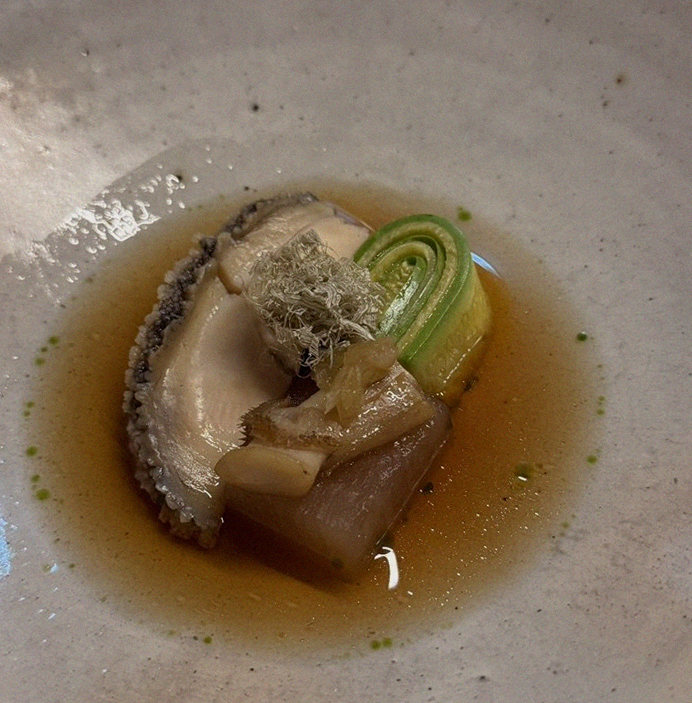 WOOARA Gwanghwamun · a plated course of Hanwoo beef