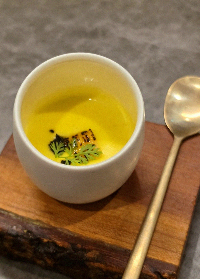 고우가 광화문점 · 서울 한우오마카세 경복궁 근처 맛집 · 따뜻하게 마무리하는 국물 요리