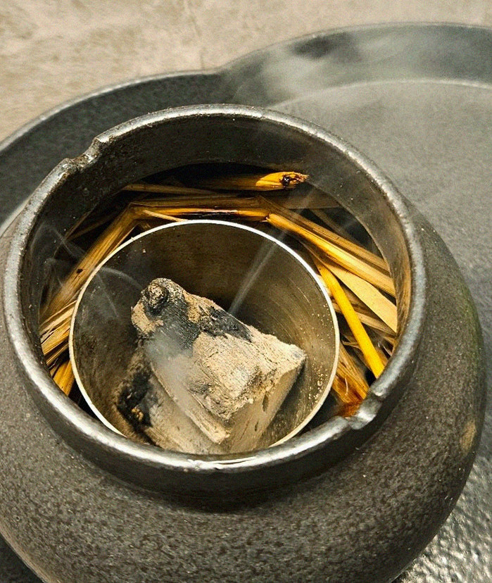 GOWOOGA Yeouido · Hanwoo beef grilling over binchotan charcoal