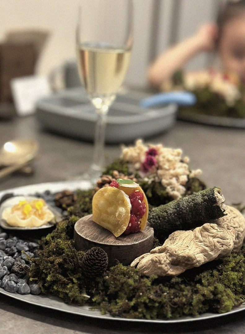 GOWOOGA Yeouido · a plated course of Hanwoo beef