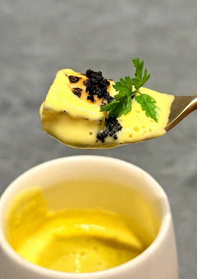 GOWOOGA Gwanghwamun · dessert to close the omakase