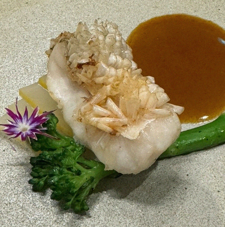 GOWOOGA Gwanghwamun · seafood course served alongside the beef