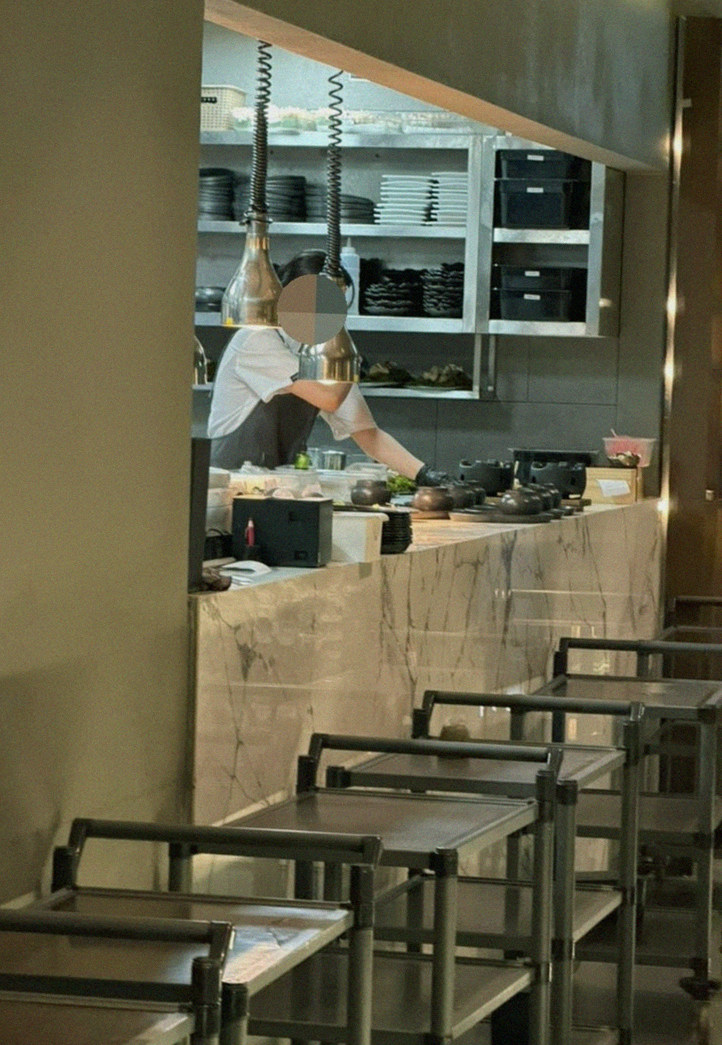고우가 여의도점 · 여의도 더현대서울 맛집 · 전 좌석 프라이빗 룸 내부 분위기