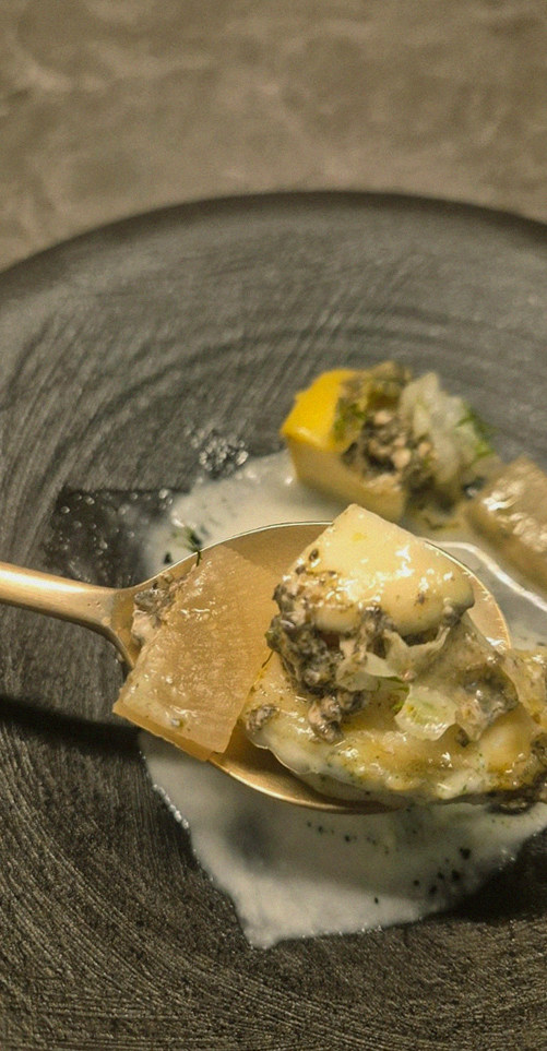 GOWOOGA Yeouido · a plated course of Hanwoo beef
