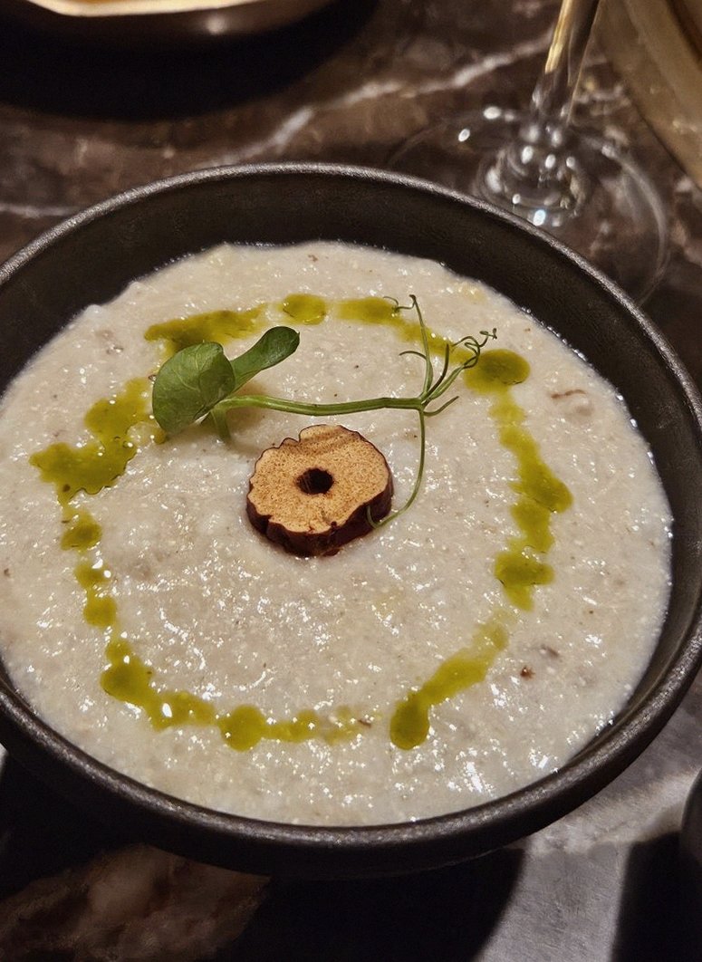 DAEBOJUNG City Hall · fresh Hanwoo beef tartare (yukhoe)