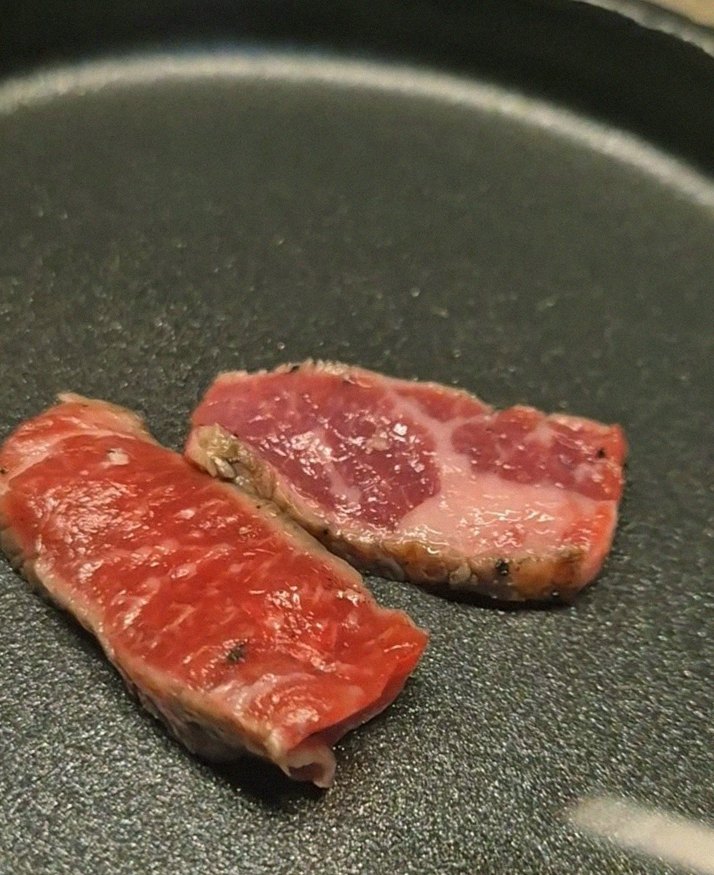 WOOARA Yeouido · premium marbled Hanwoo beef presented before grilling