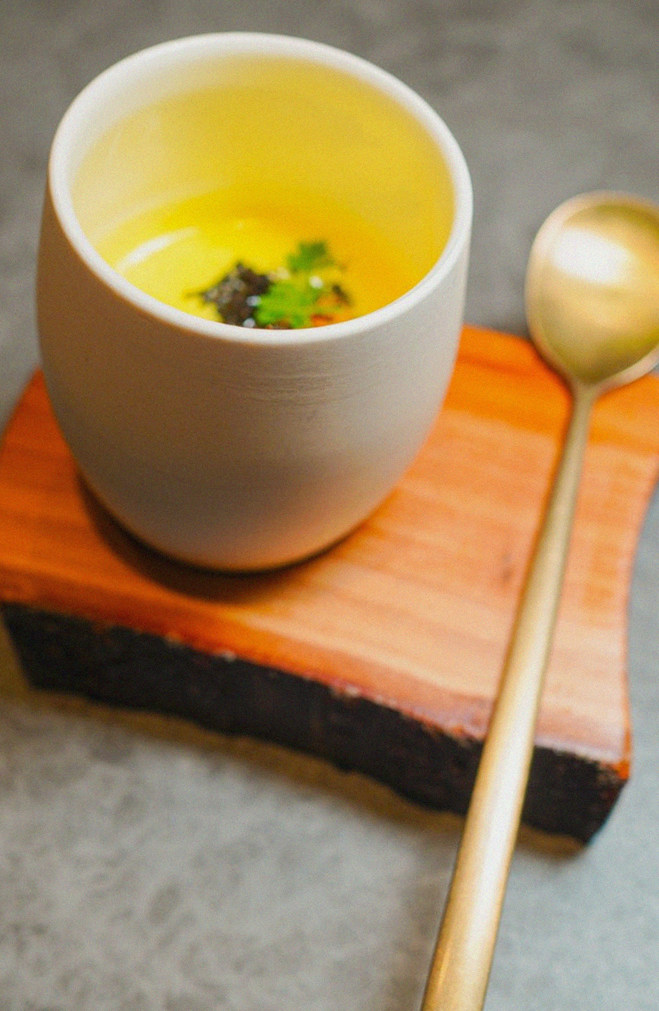 GOWOOGA Gangnam·Yeoksam · fresh Hanwoo beef tartare (yukhoe)