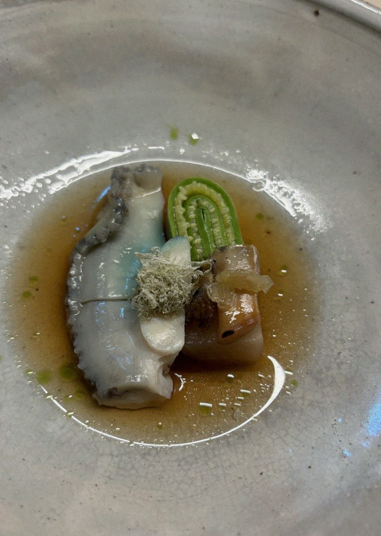 WOOARA Gwanghwamun · seafood course served alongside the beef