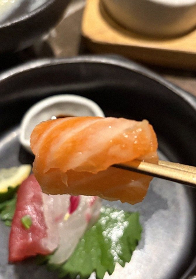 DAEBOJUNG City Hall · seafood course served alongside the beef