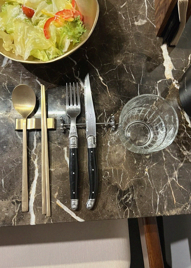 DAEBOJUNG Yeouido · 满桌的韩牛套餐