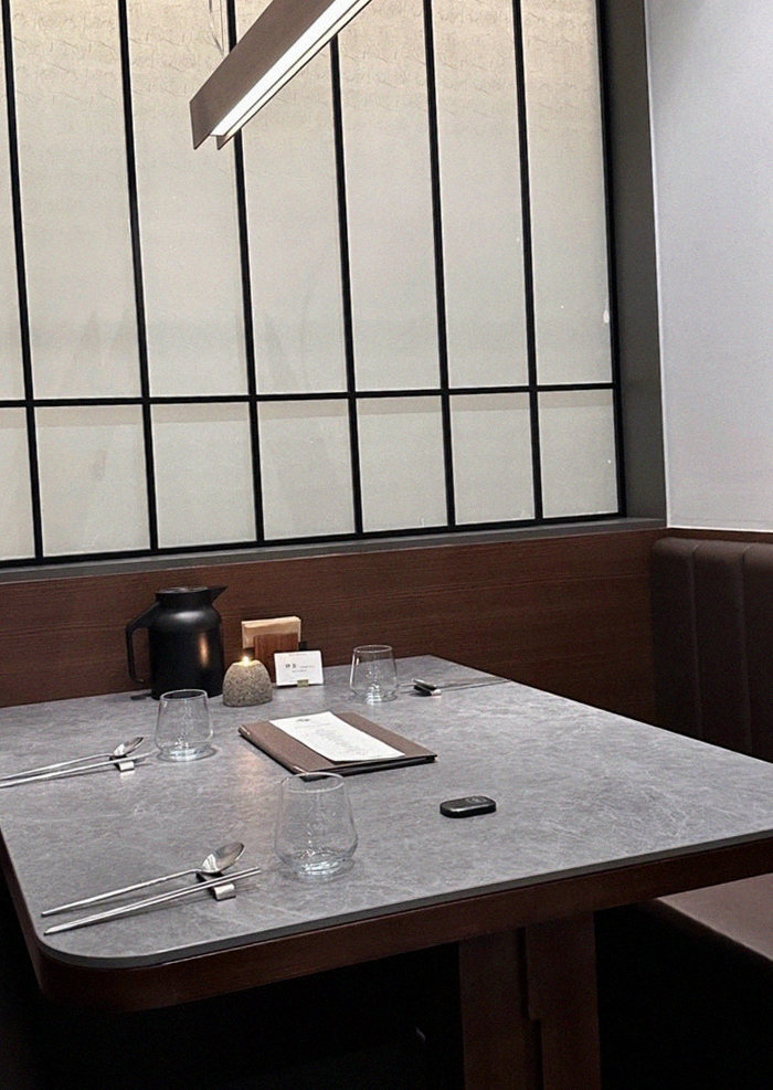 WOOHANA Jonggak · a private dining room — every table is a private room