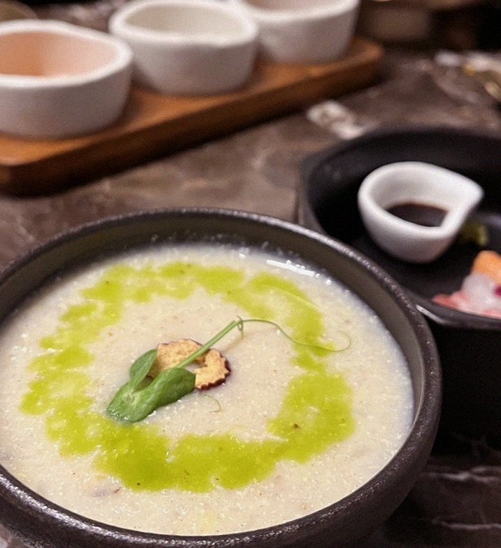 대보정 여의도점 · 여의도역 맛집 · 따뜻하게 마무리하는 국물 요리