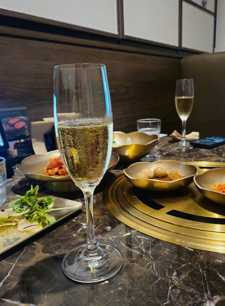 대보정 여의도점 · 여의도역 맛집 · 페어링 음료와 주류